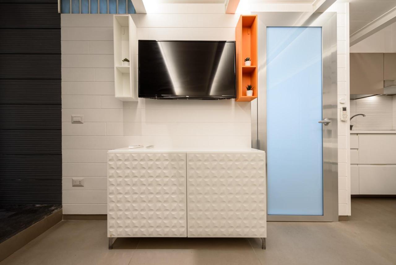 Riviera Di Chiaia 155 Apartment เนเปิลส์ ภายนอก รูปภาพ