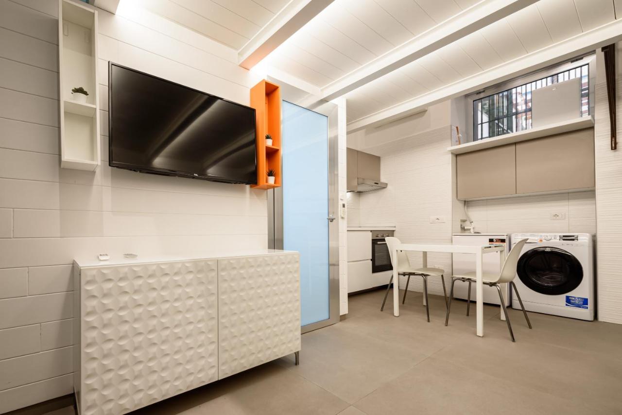 Riviera Di Chiaia 155 Apartment เนเปิลส์ ภายนอก รูปภาพ