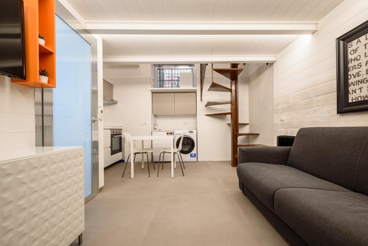 Riviera Di Chiaia 155 Apartment เนเปิลส์ ภายนอก รูปภาพ